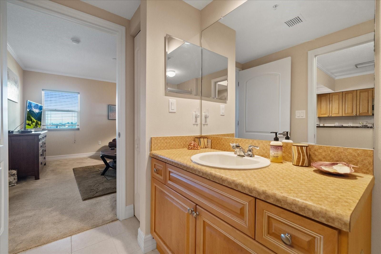 4516 SEAGULL DR #507