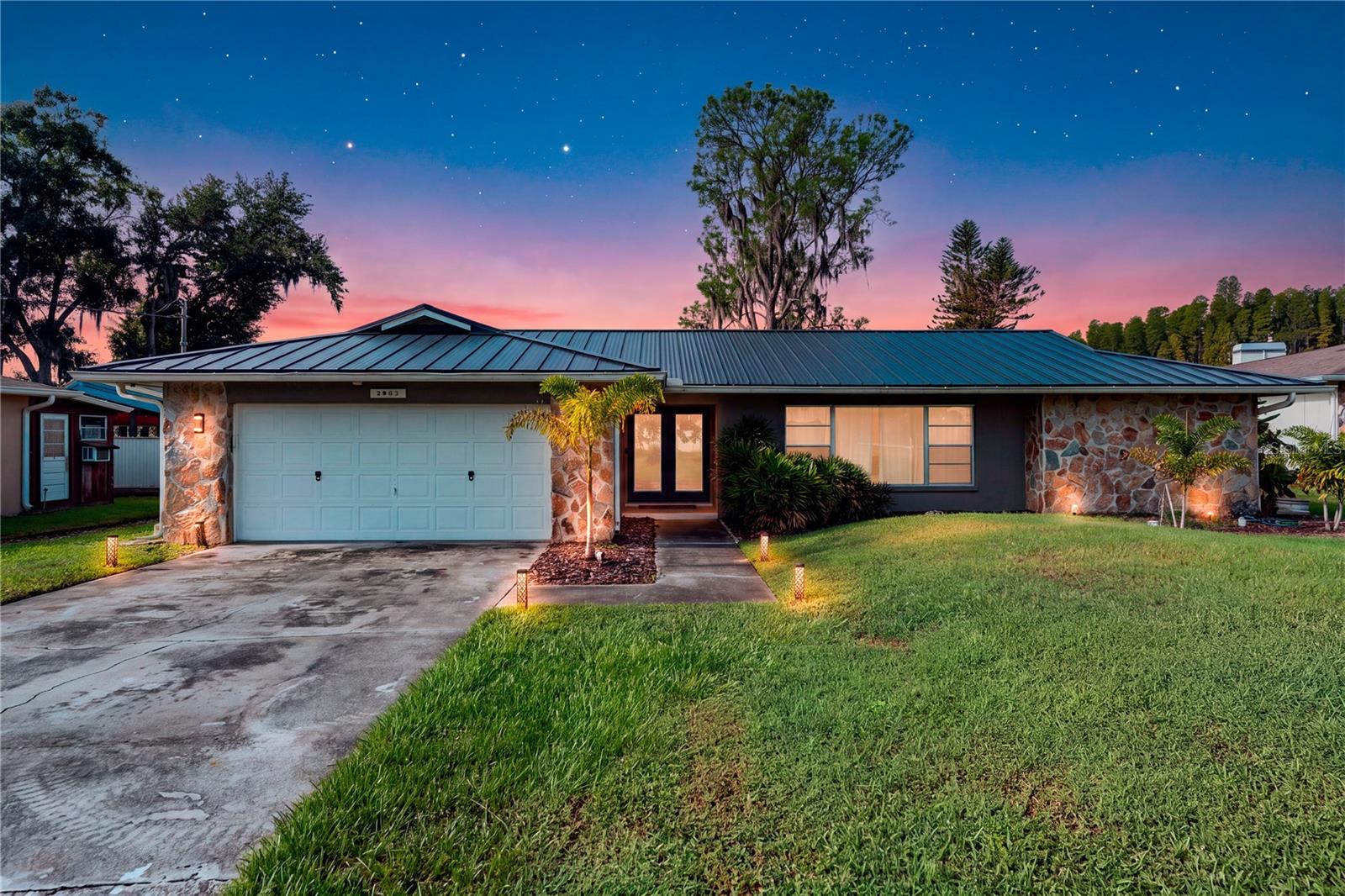 2963 LAKE SAXON DR
