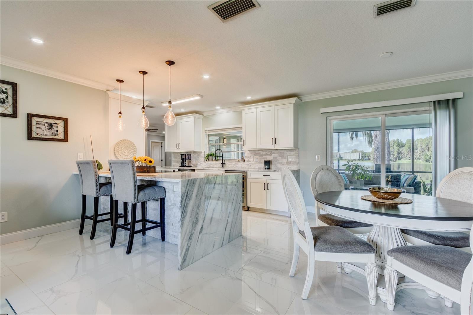 2963 LAKE SAXON DR