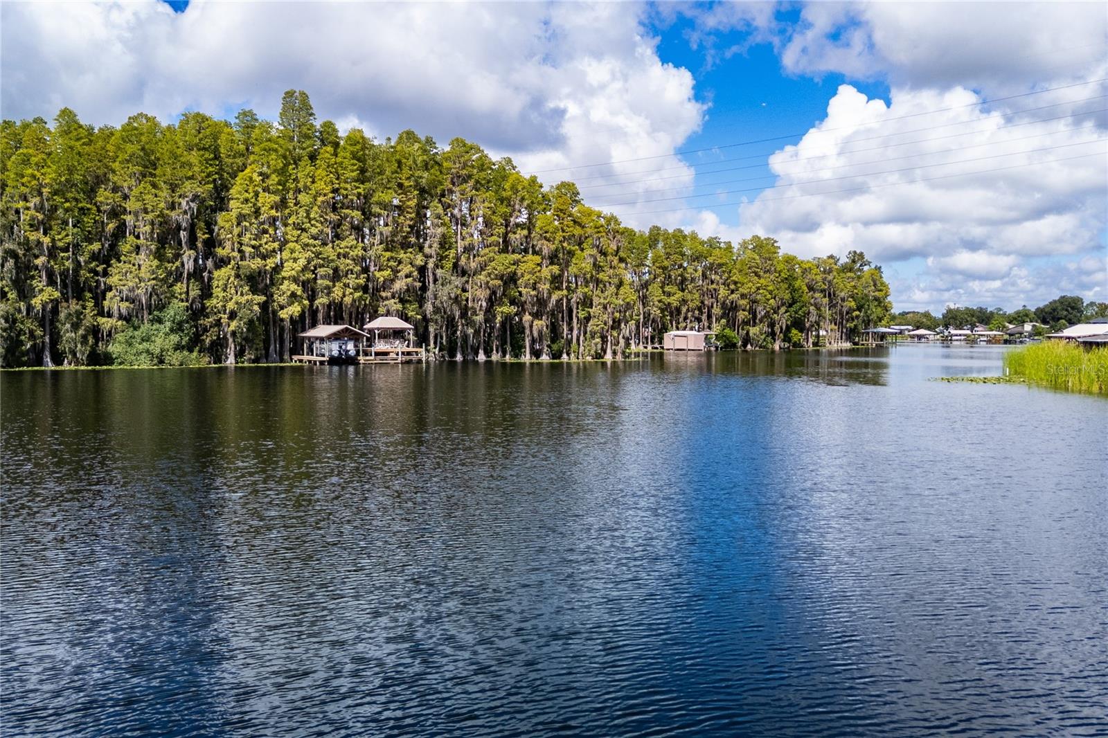 2963 LAKE SAXON DR