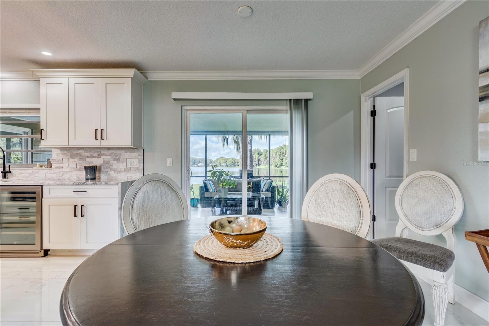 2963 LAKE SAXON DR