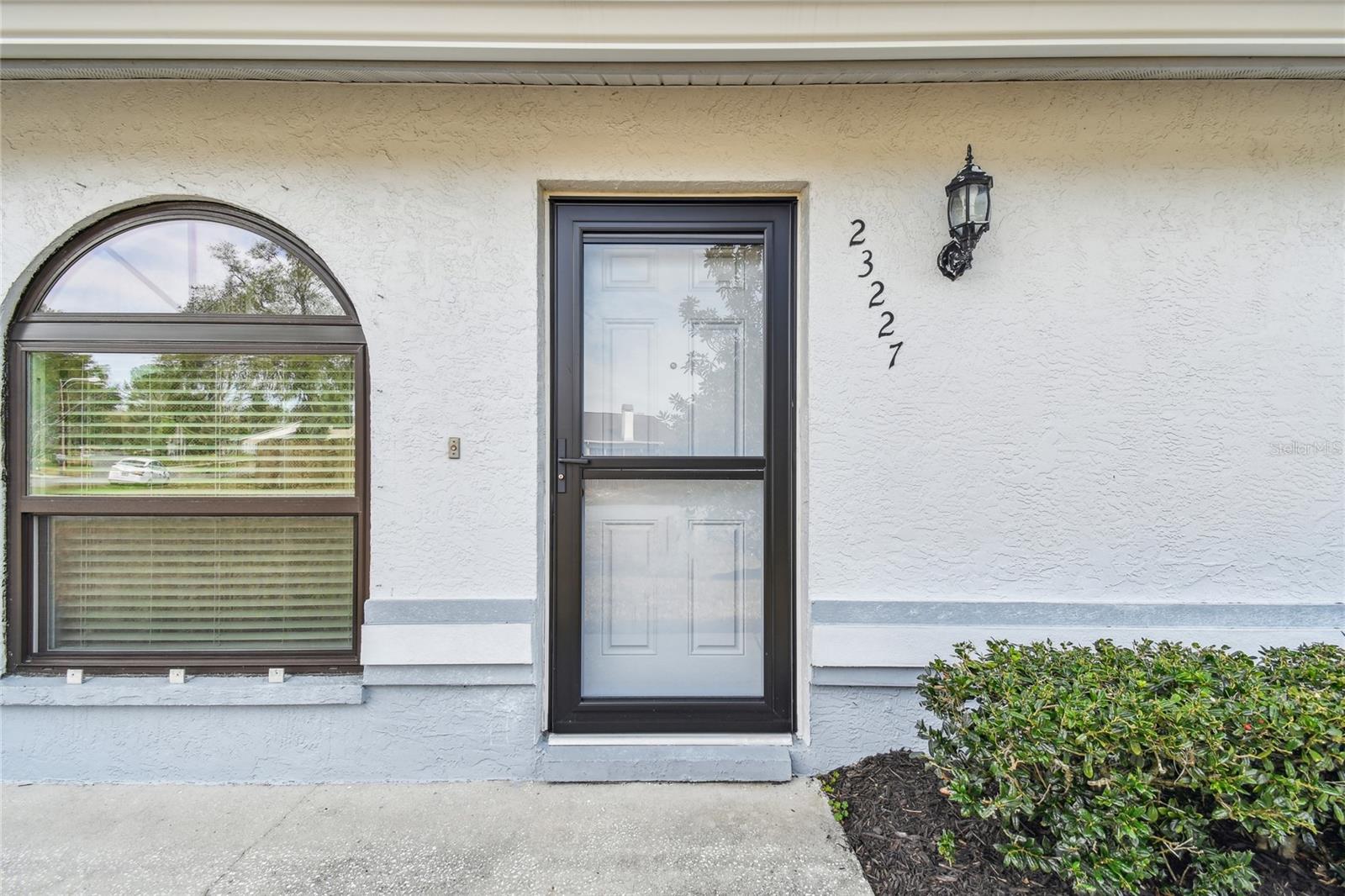 23227 CLUB VILLAS DR #38