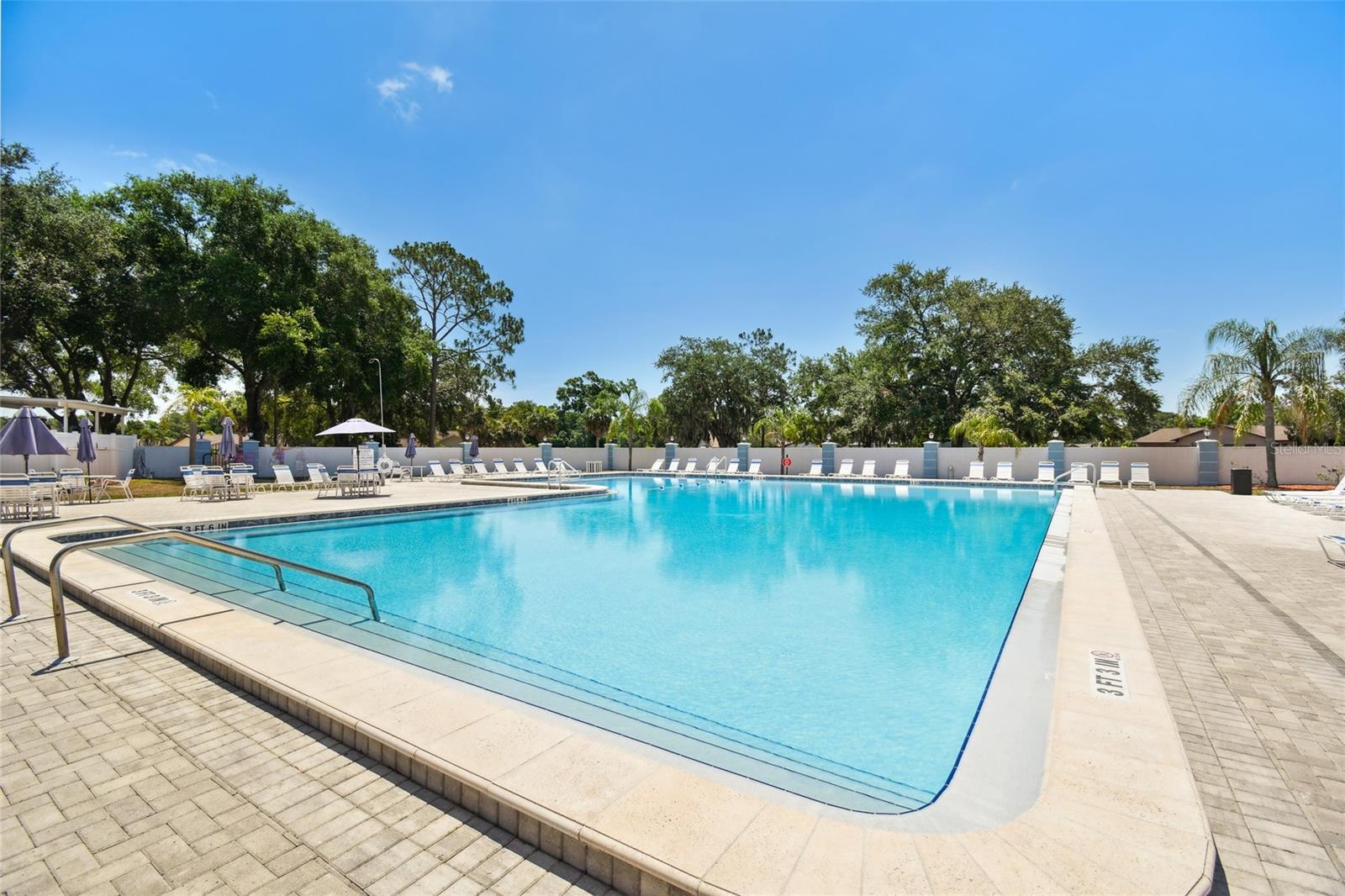 23227 CLUB VILLAS DR #38