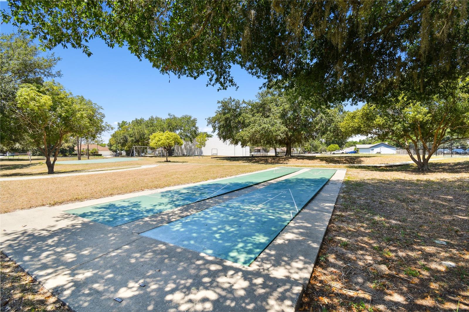 23227 CLUB VILLAS DR #38