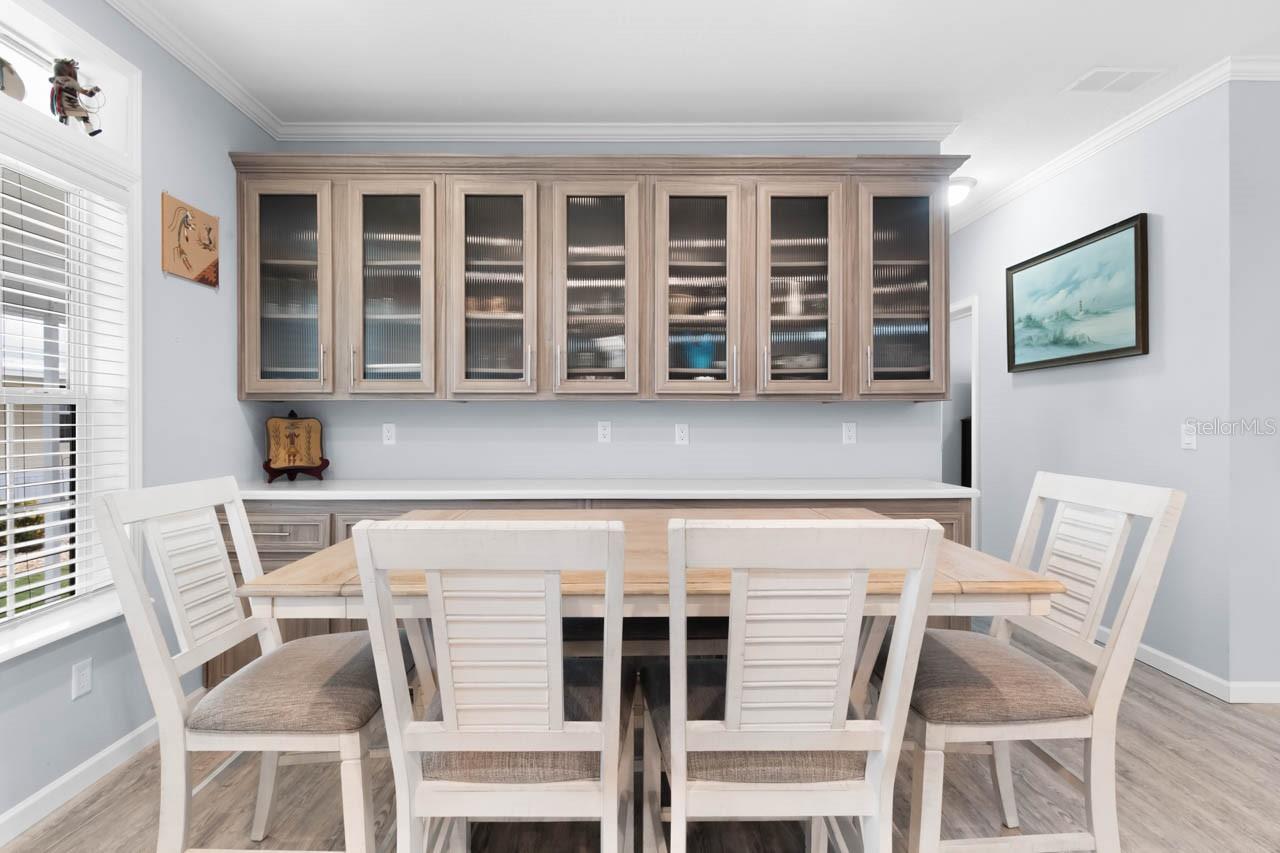 102 E SAINT LUCIA LOOP