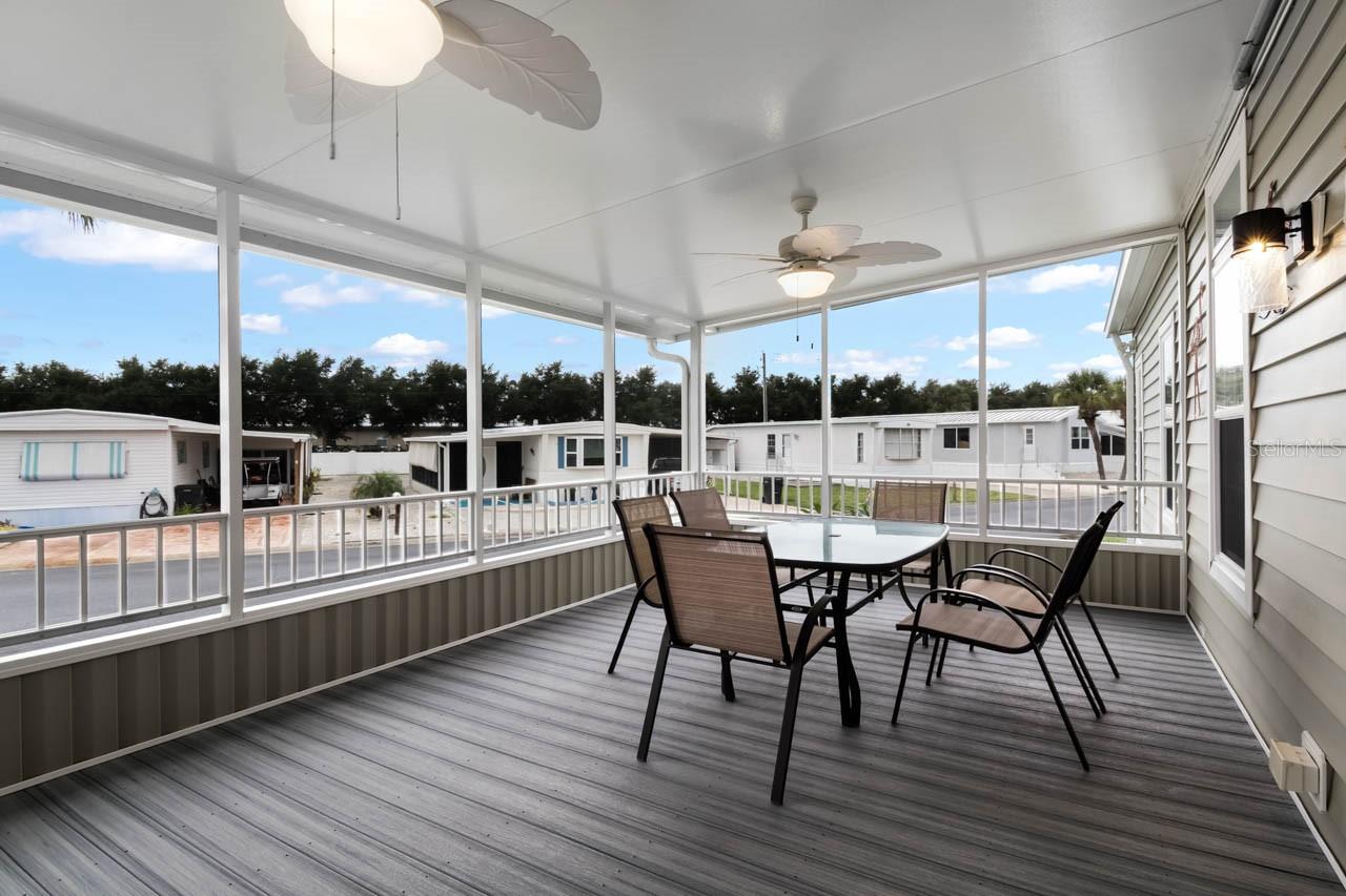 102 E SAINT LUCIA LOOP