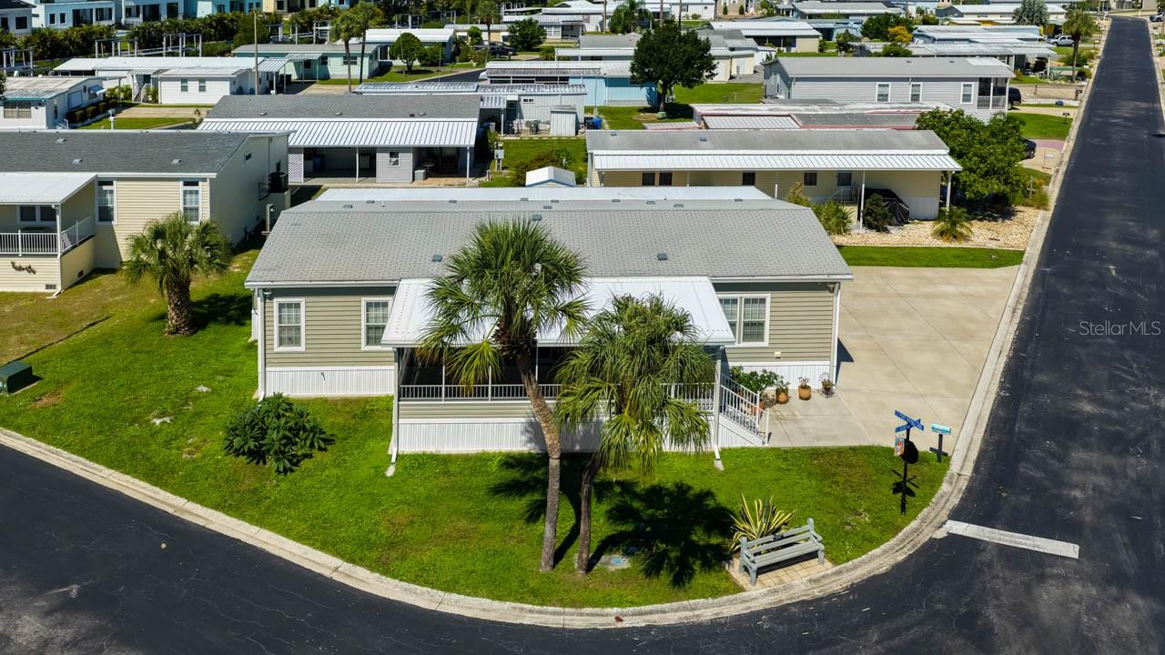 102 E SAINT LUCIA LOOP