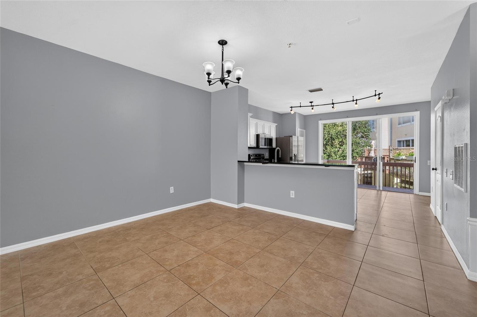 3186 BAYSHORE OAKS DR