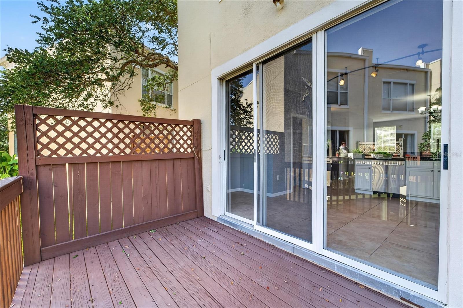 3186 BAYSHORE OAKS DR