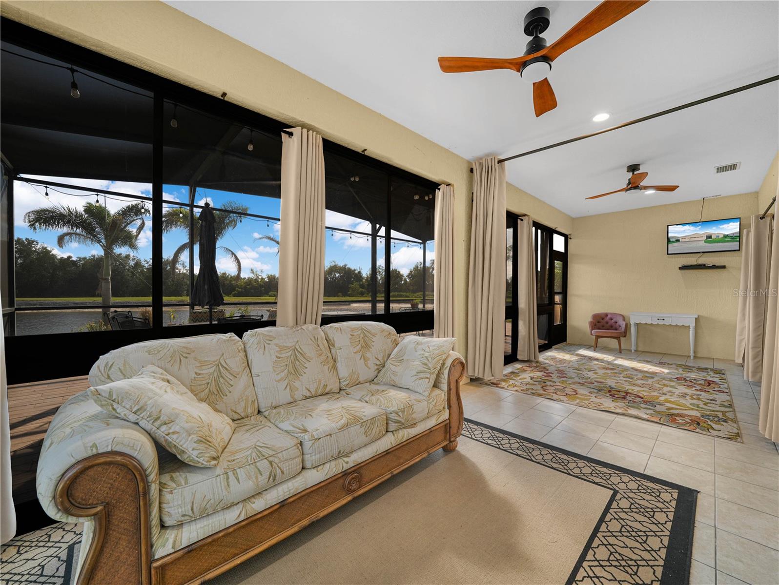 4028 PHOENICIAN WAY