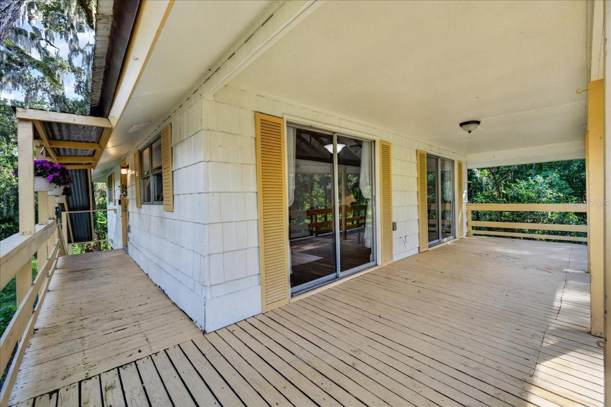 4417 RIVER DR
