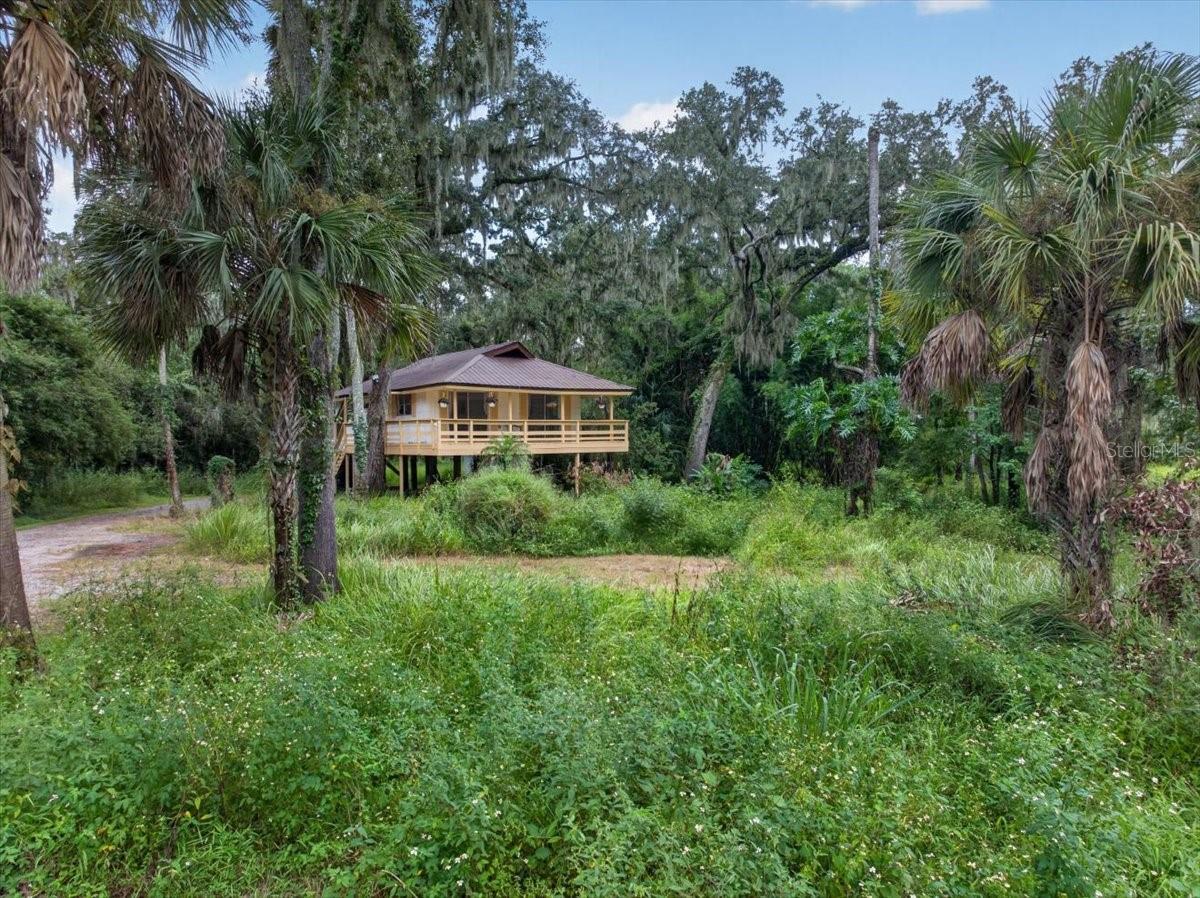 4417 RIVER DR