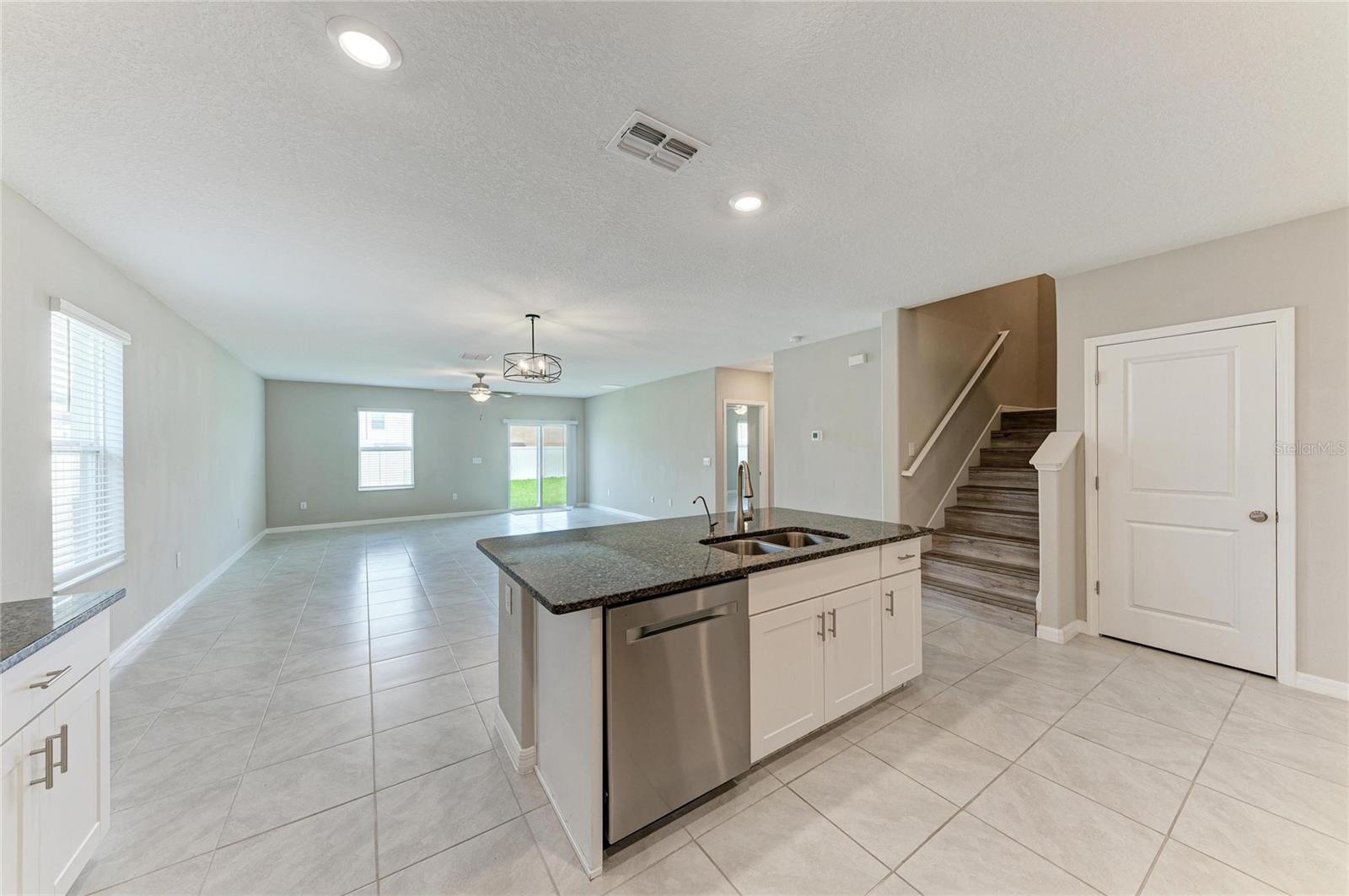 7116 FERN GARDEN CT