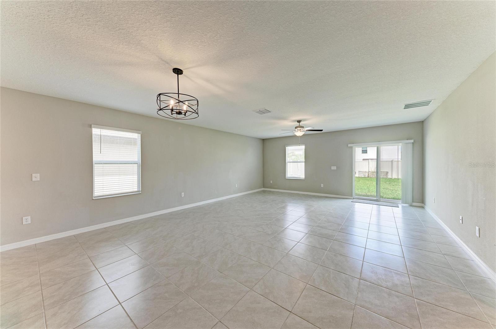 7116 FERN GARDEN CT