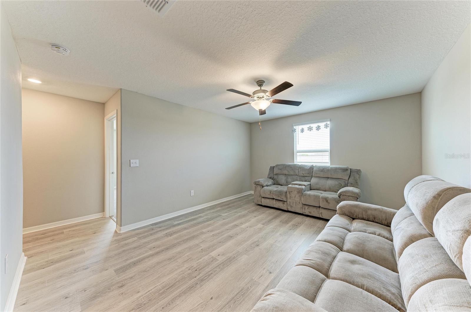 7116 FERN GARDEN CT