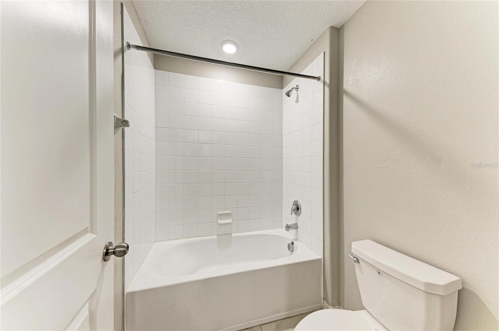7116 FERN GARDEN CT