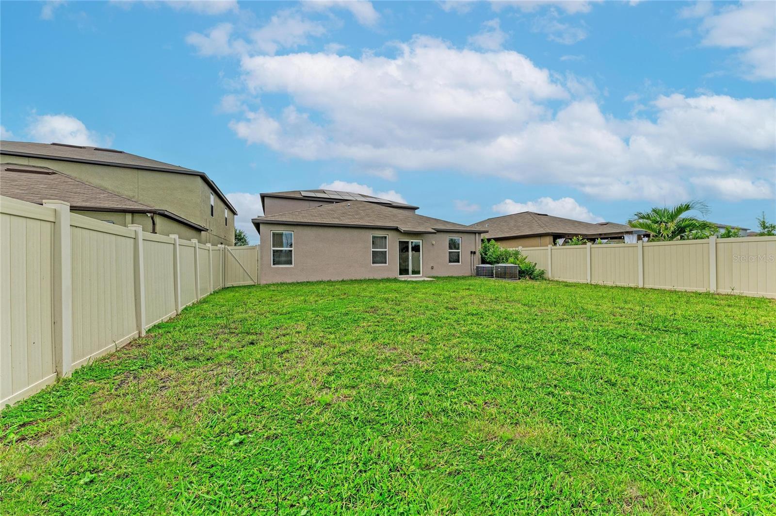 7116 FERN GARDEN CT
