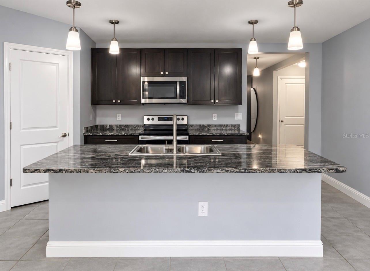 38408 SONNET LANDING