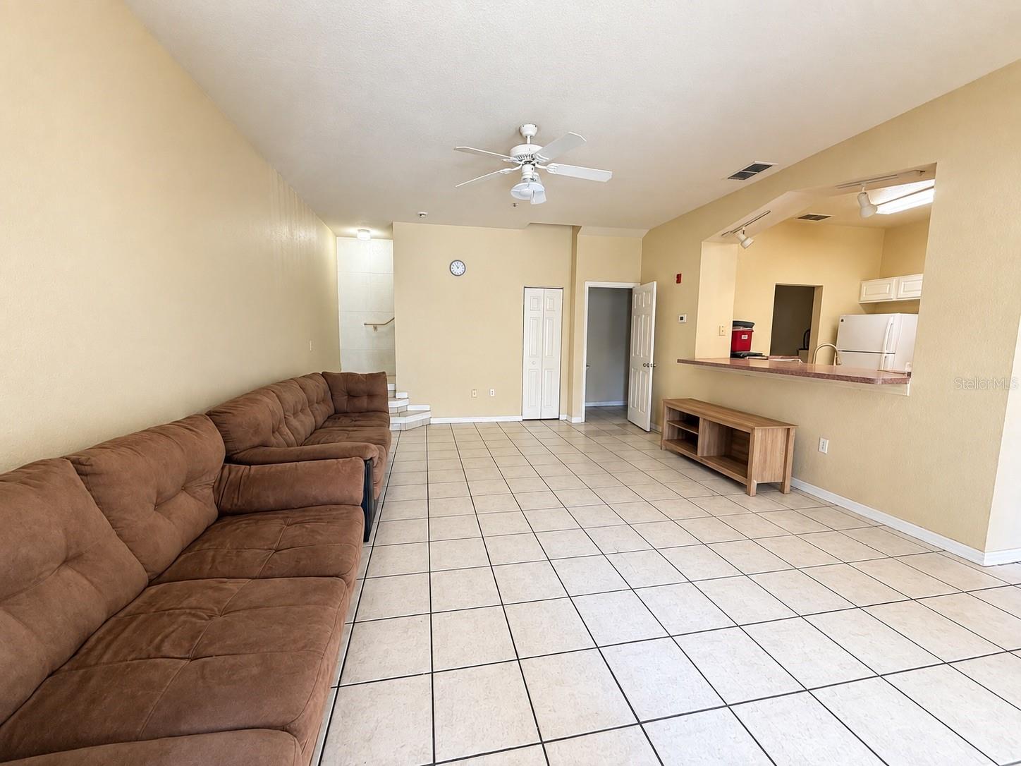 5001 SUNRIDGE PALMS DR