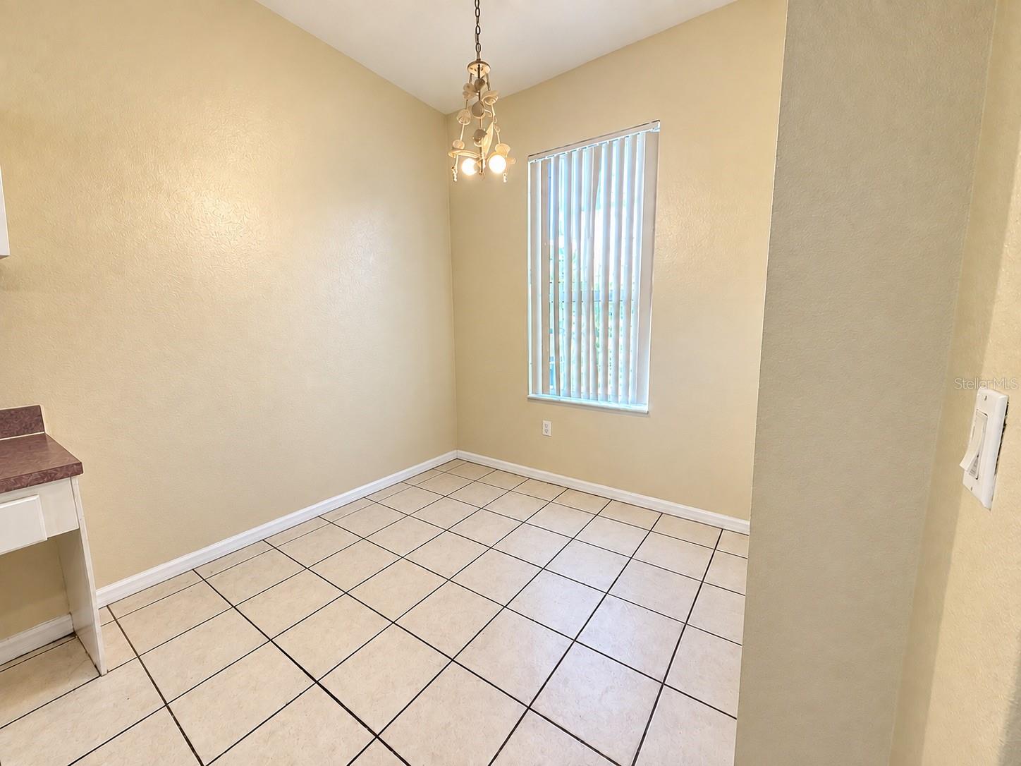 5001 SUNRIDGE PALMS DR