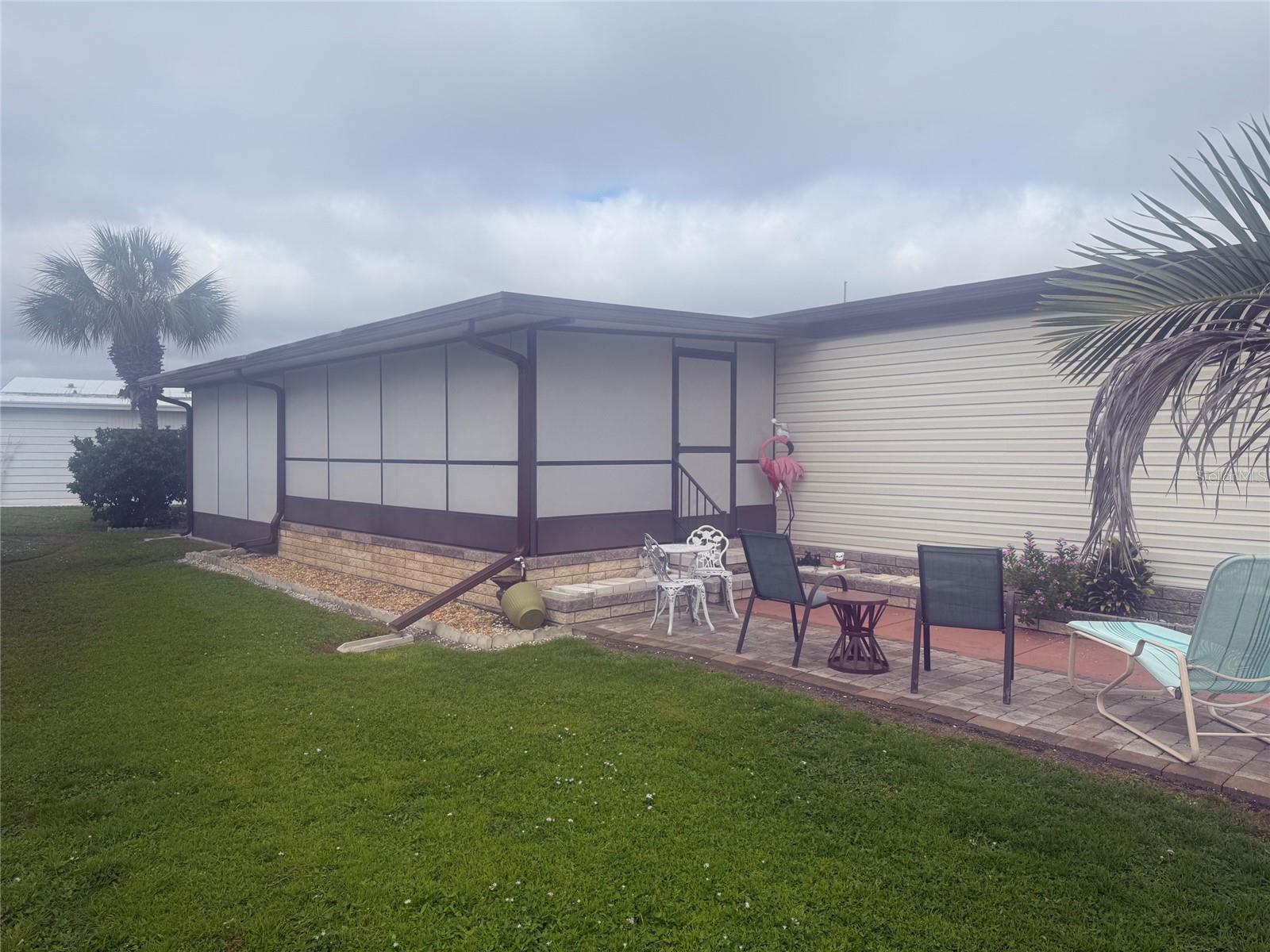 109 N SAINT THOMAS CIR