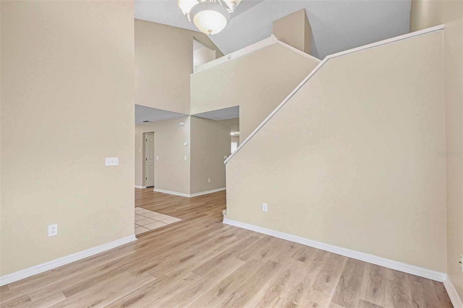 16102 WARDEN PL