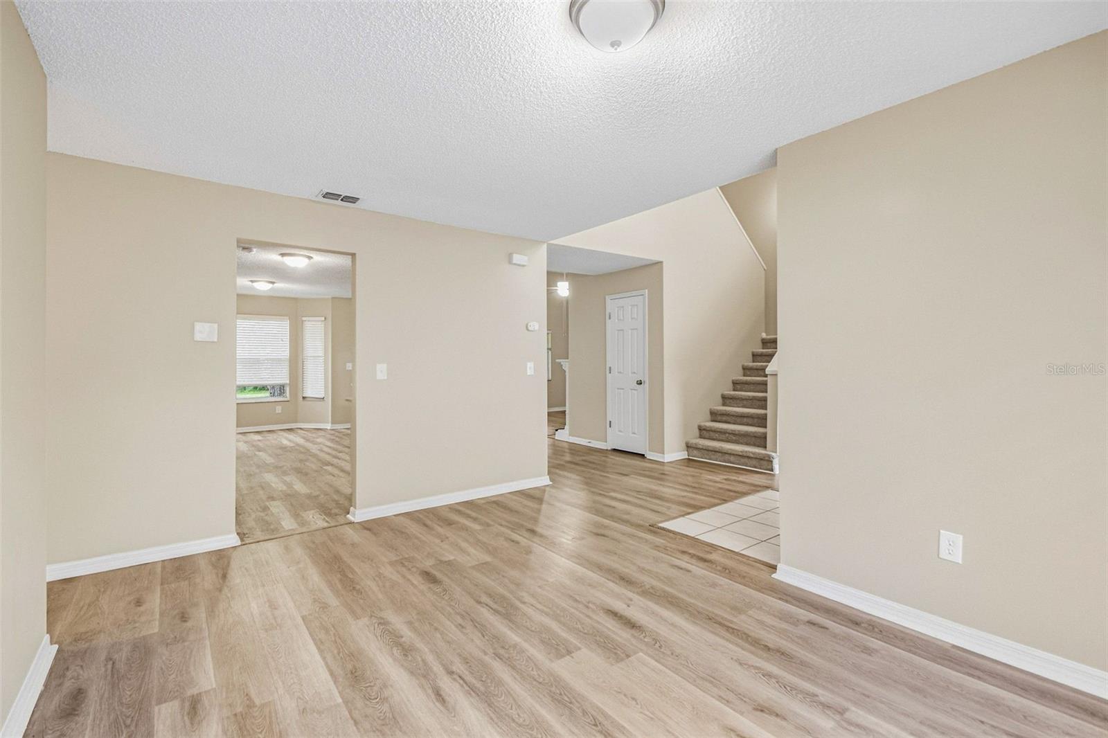 16102 WARDEN PL