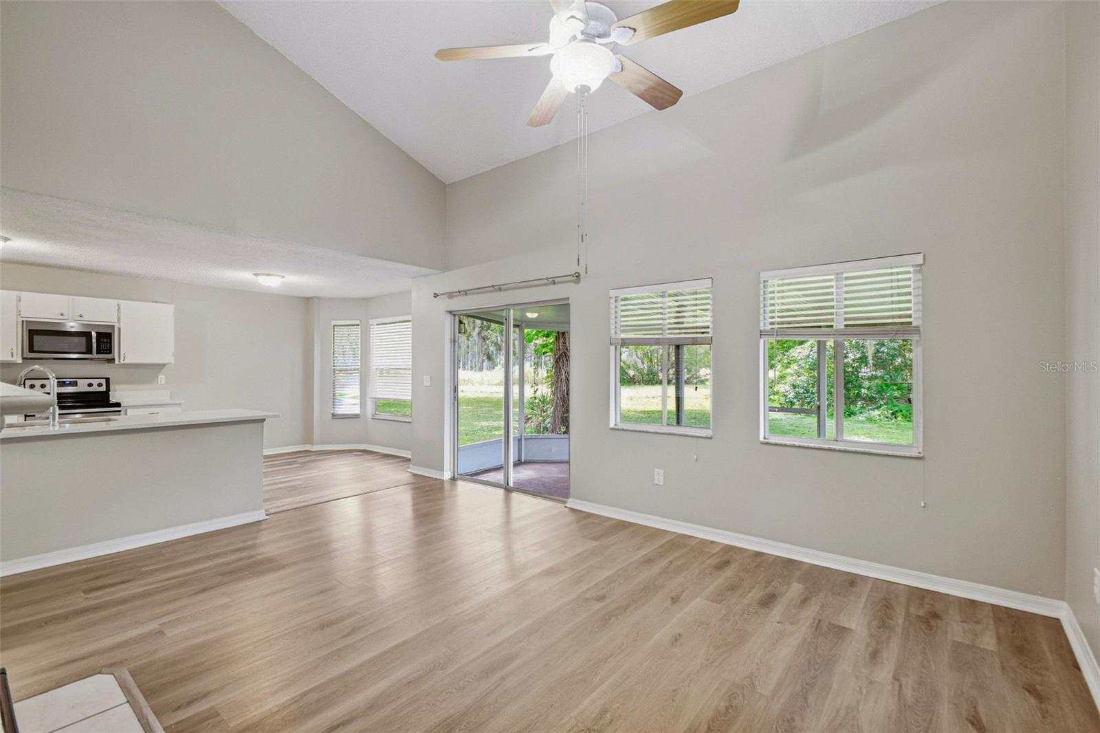 16102 WARDEN PL