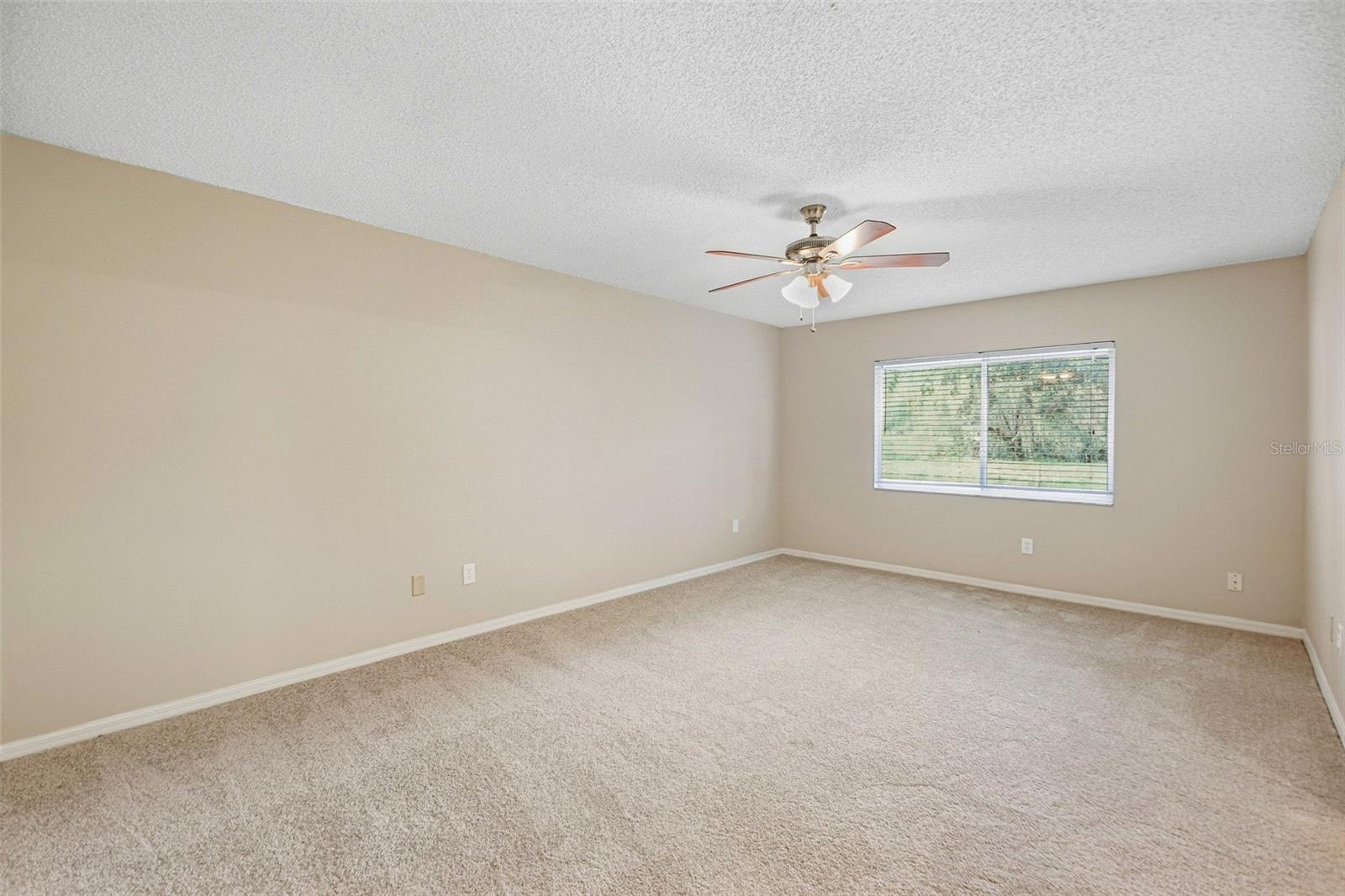 16102 WARDEN PL