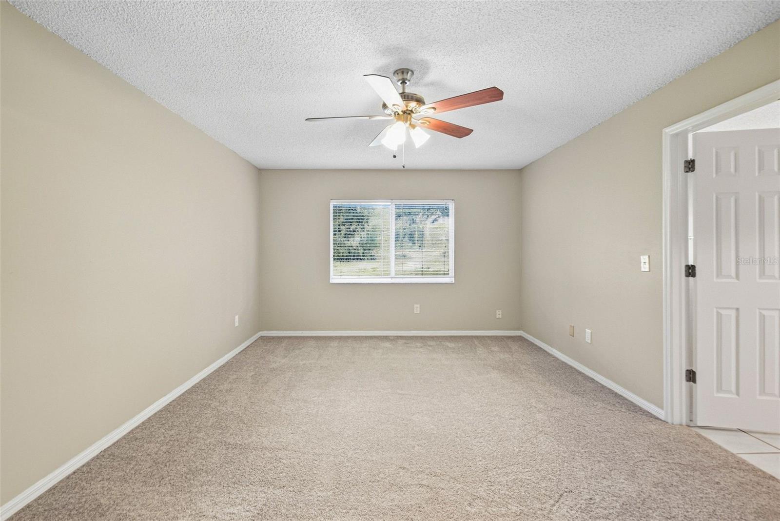 16102 WARDEN PL