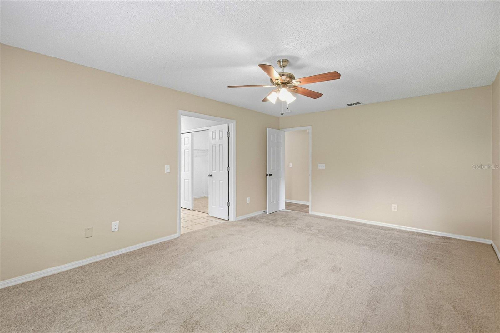 16102 WARDEN PL
