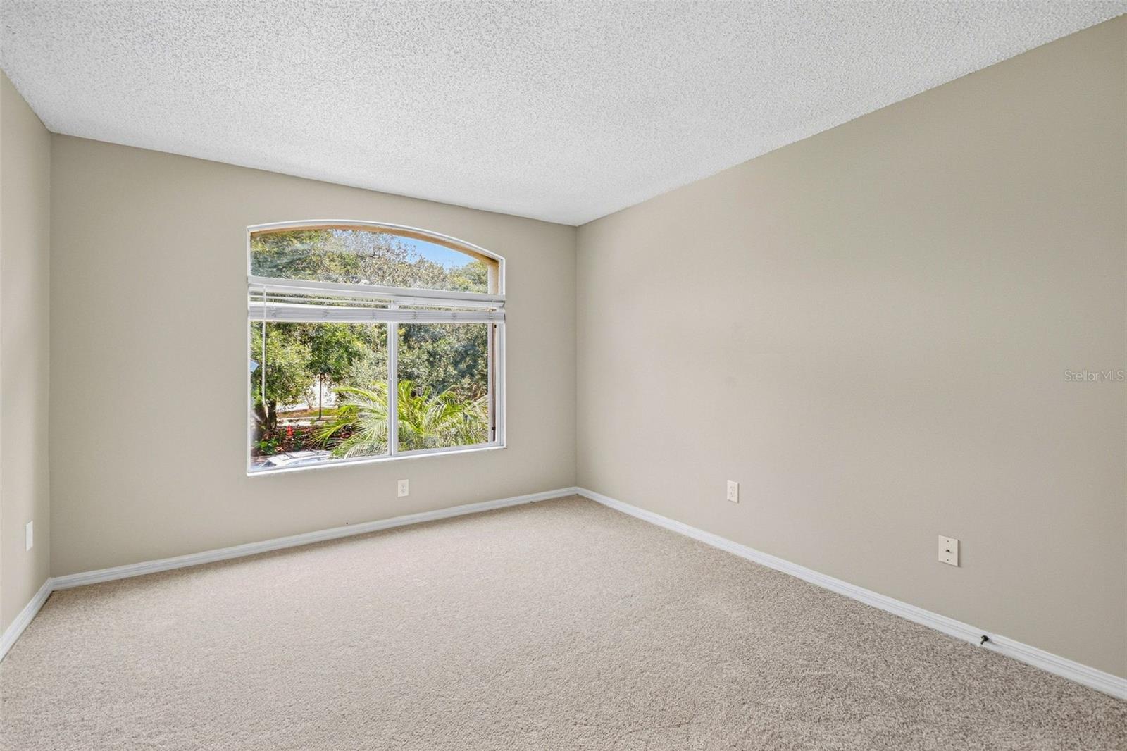 16102 WARDEN PL