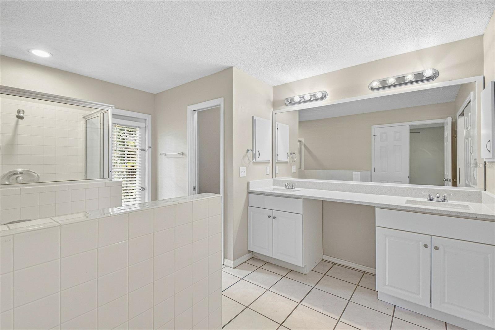16102 WARDEN PL