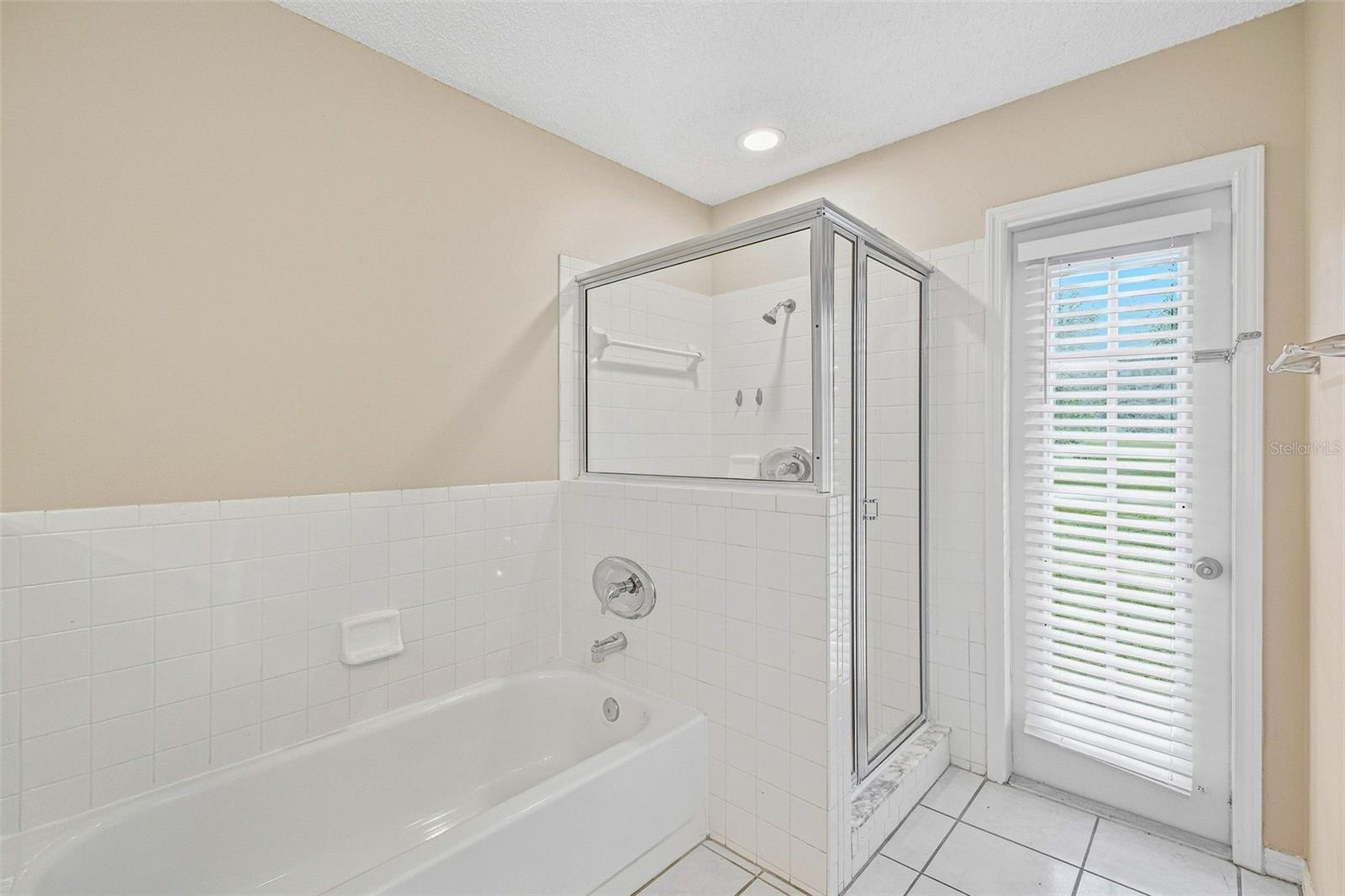 16102 WARDEN PL