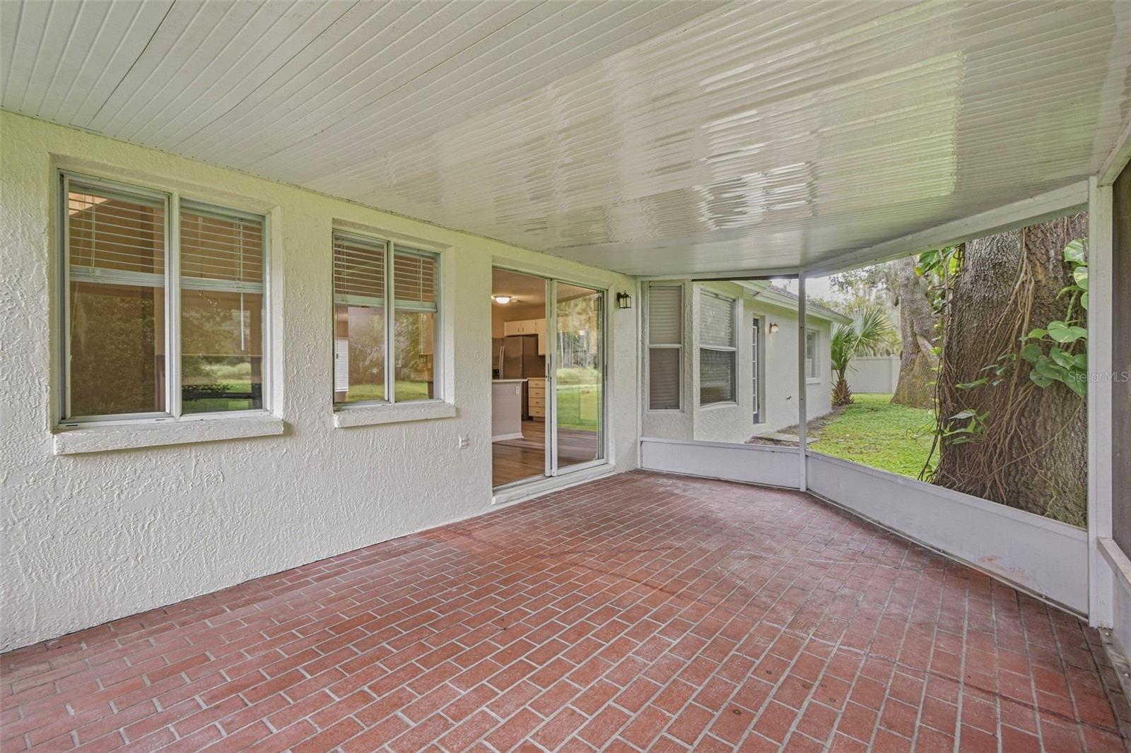 16102 WARDEN PL