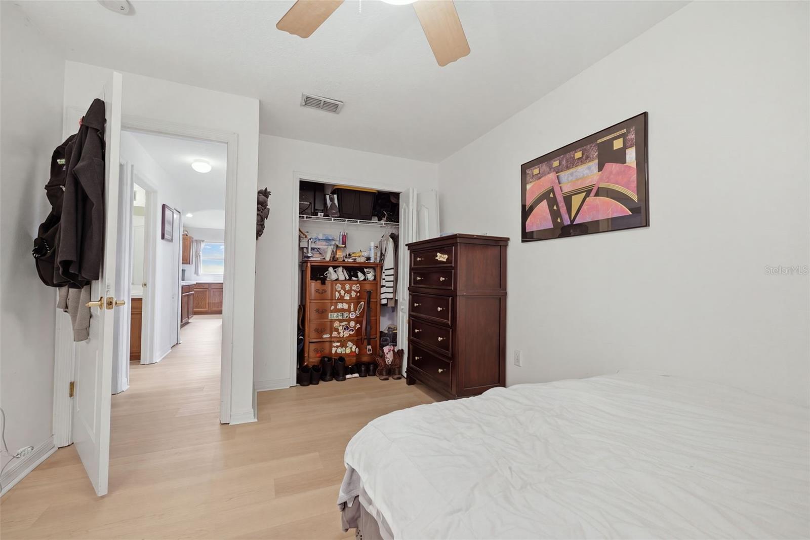 1201 DUSTAN PL