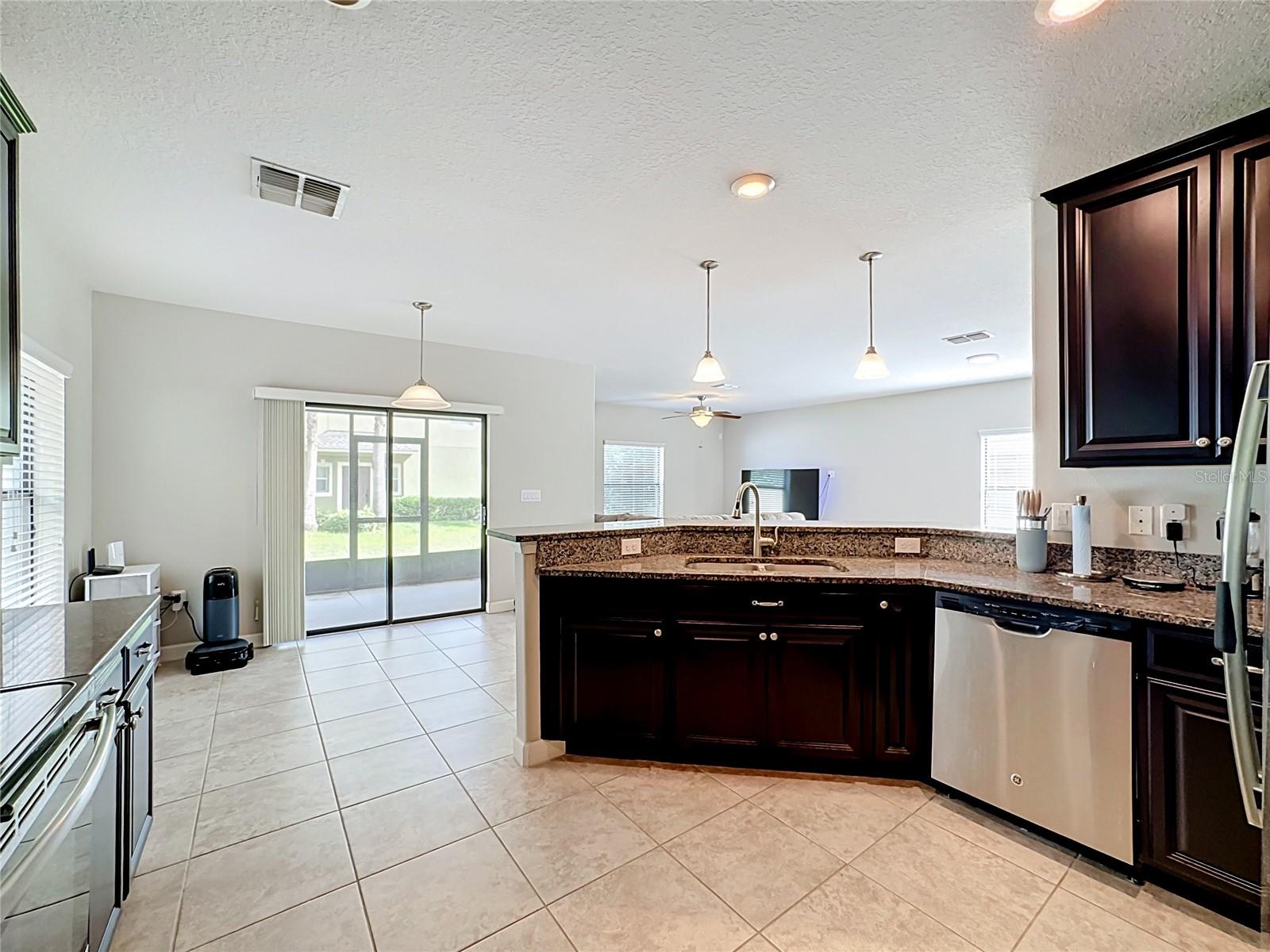 1922 CITRUS LAKE CT