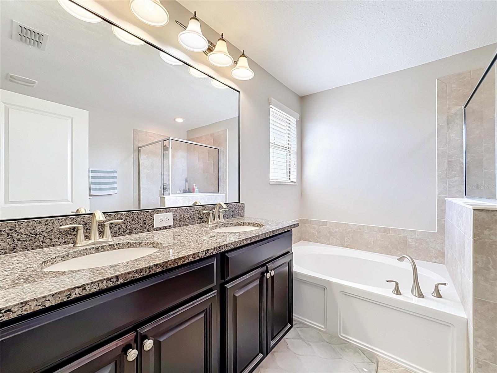 1922 CITRUS LAKE CT