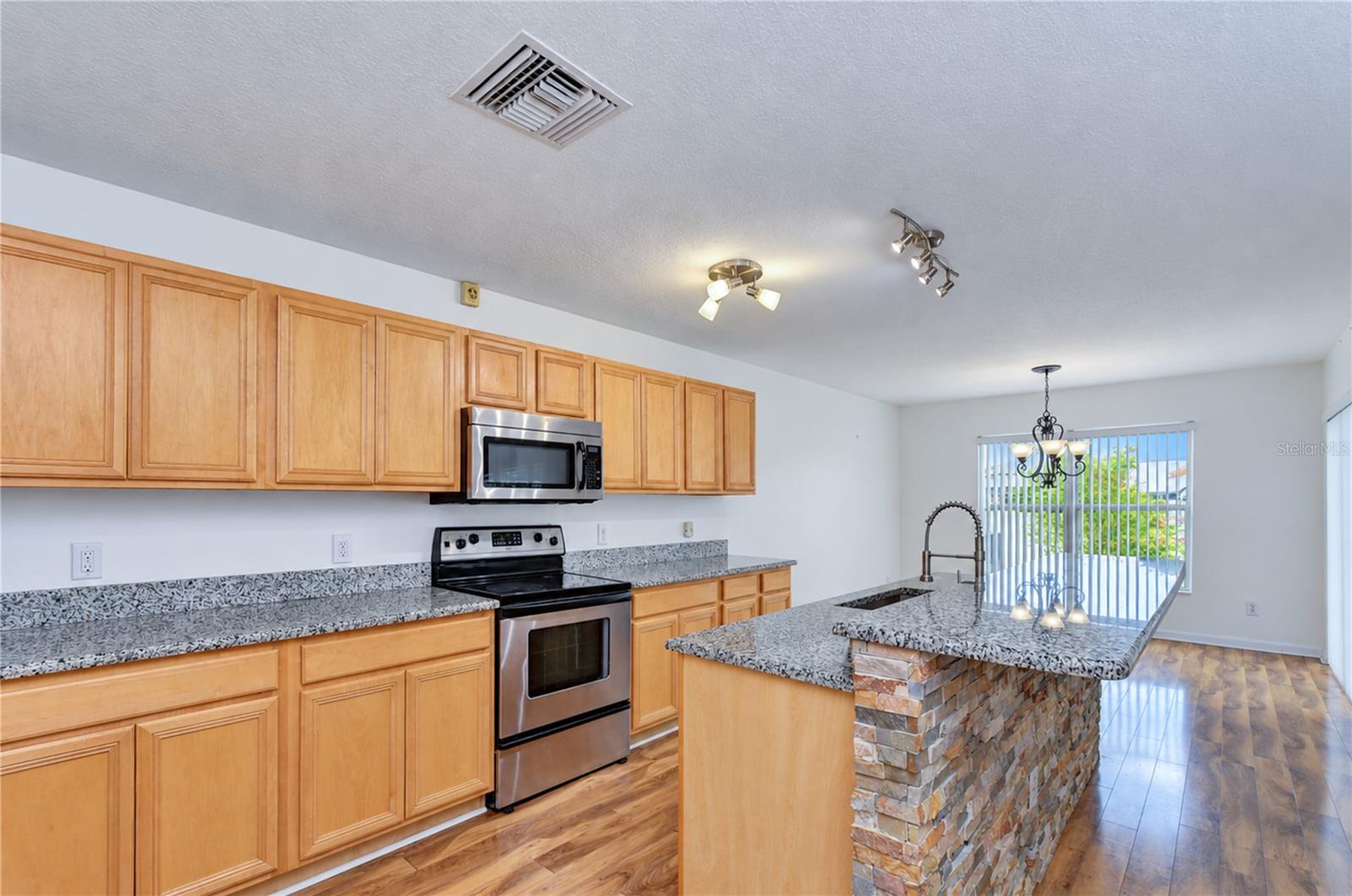 10924 SUBTLE TRAIL DR