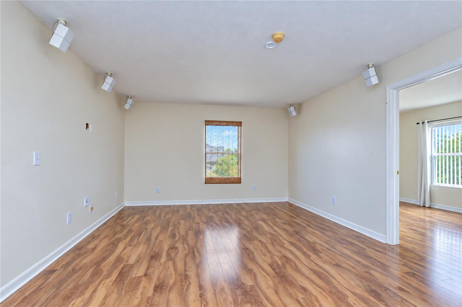 10924 SUBTLE TRAIL DR