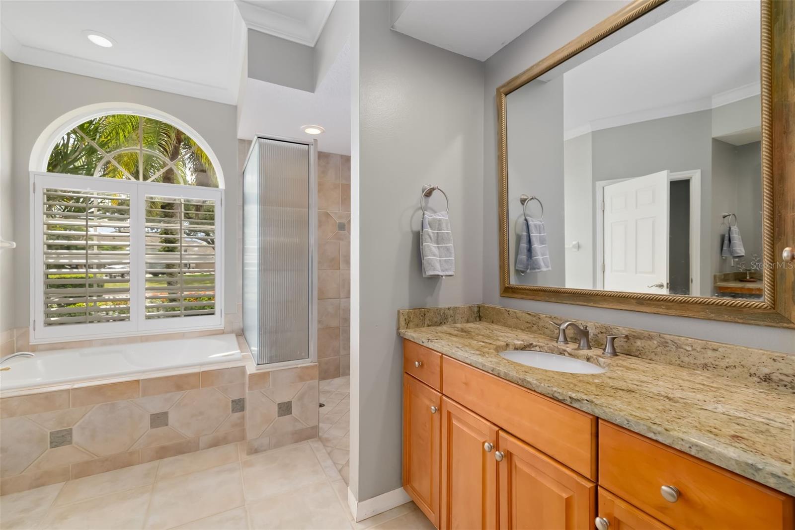 12223 SUMMER MEADOW DR