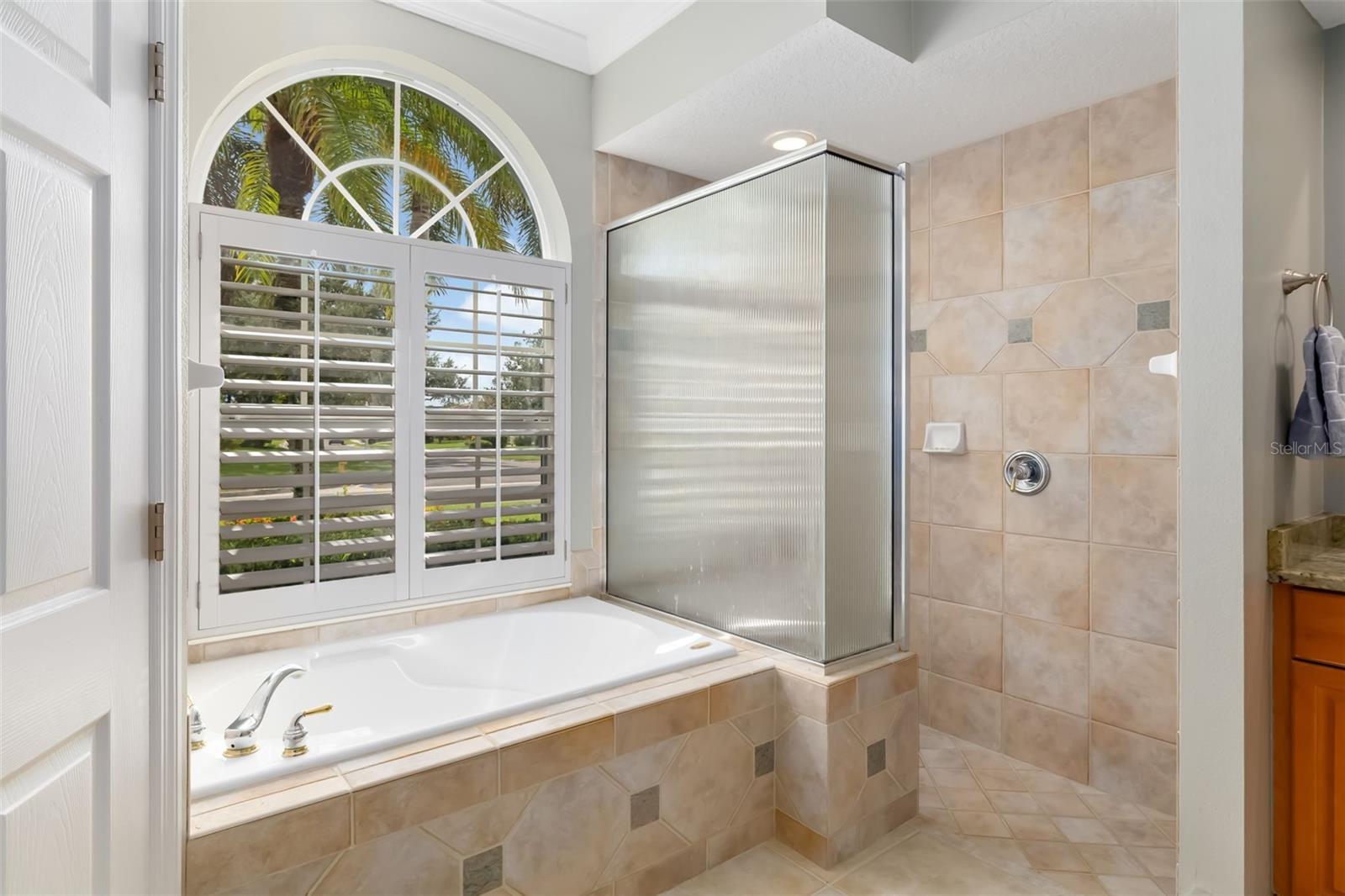 12223 SUMMER MEADOW DR