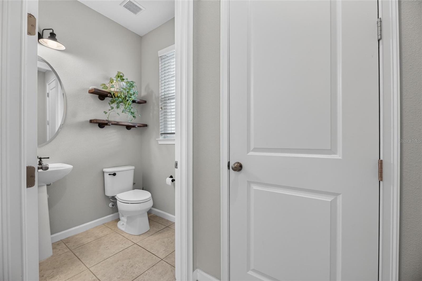 12211 STREAMBED DR