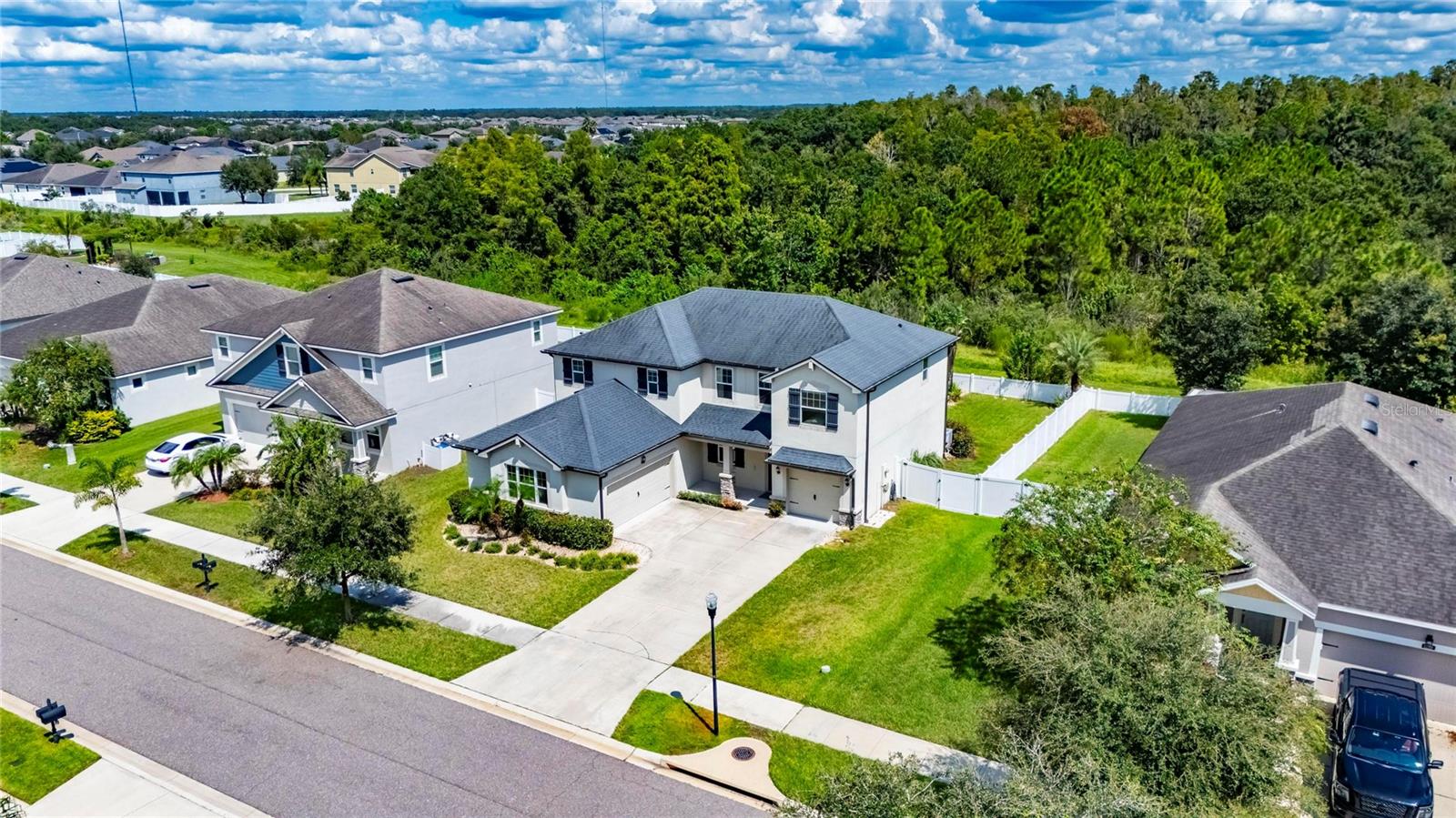 12211 STREAMBED DR