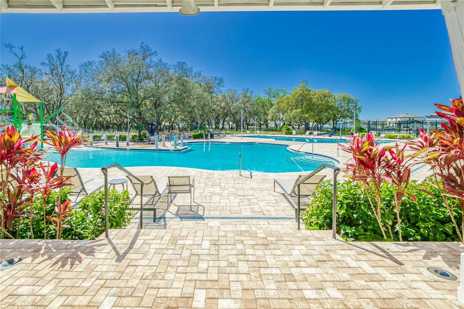 12211 STREAMBED DR
