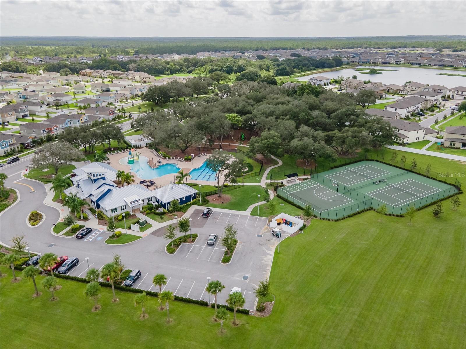 12211 STREAMBED DR