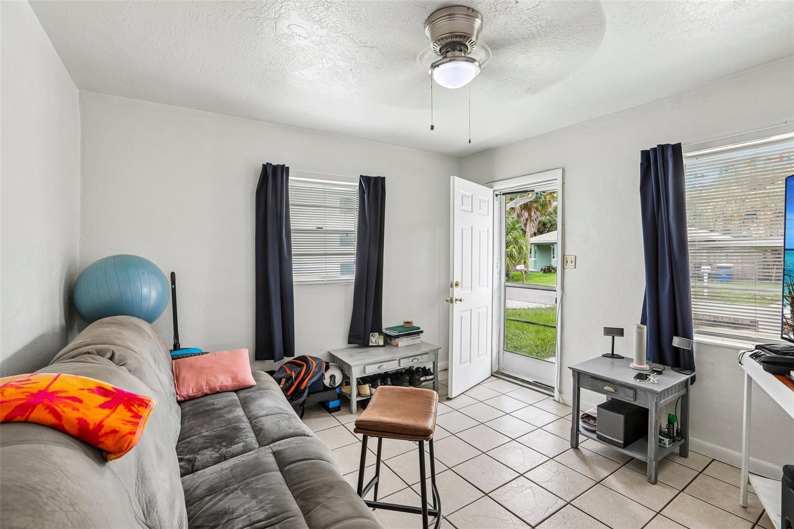 1407 TAFT AVE