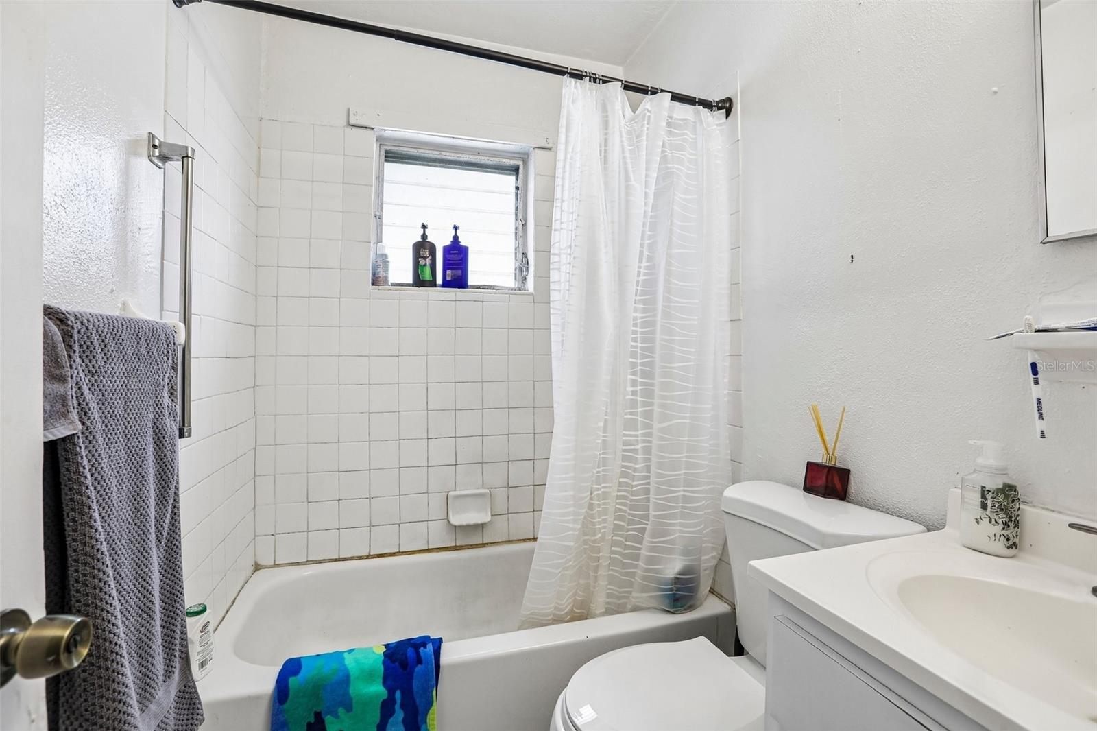 1407 TAFT AVE