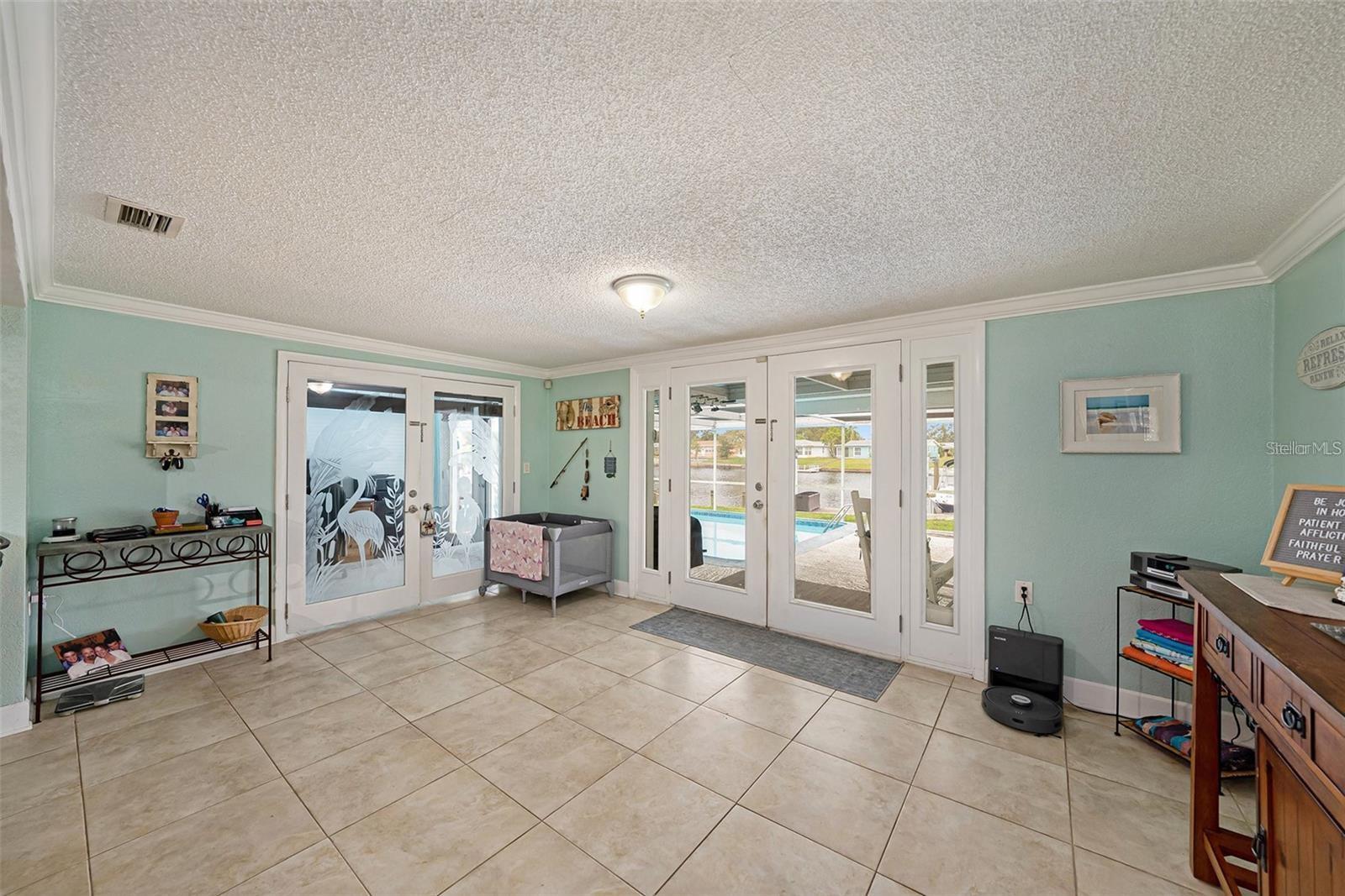 1117 RUSHMORE DR