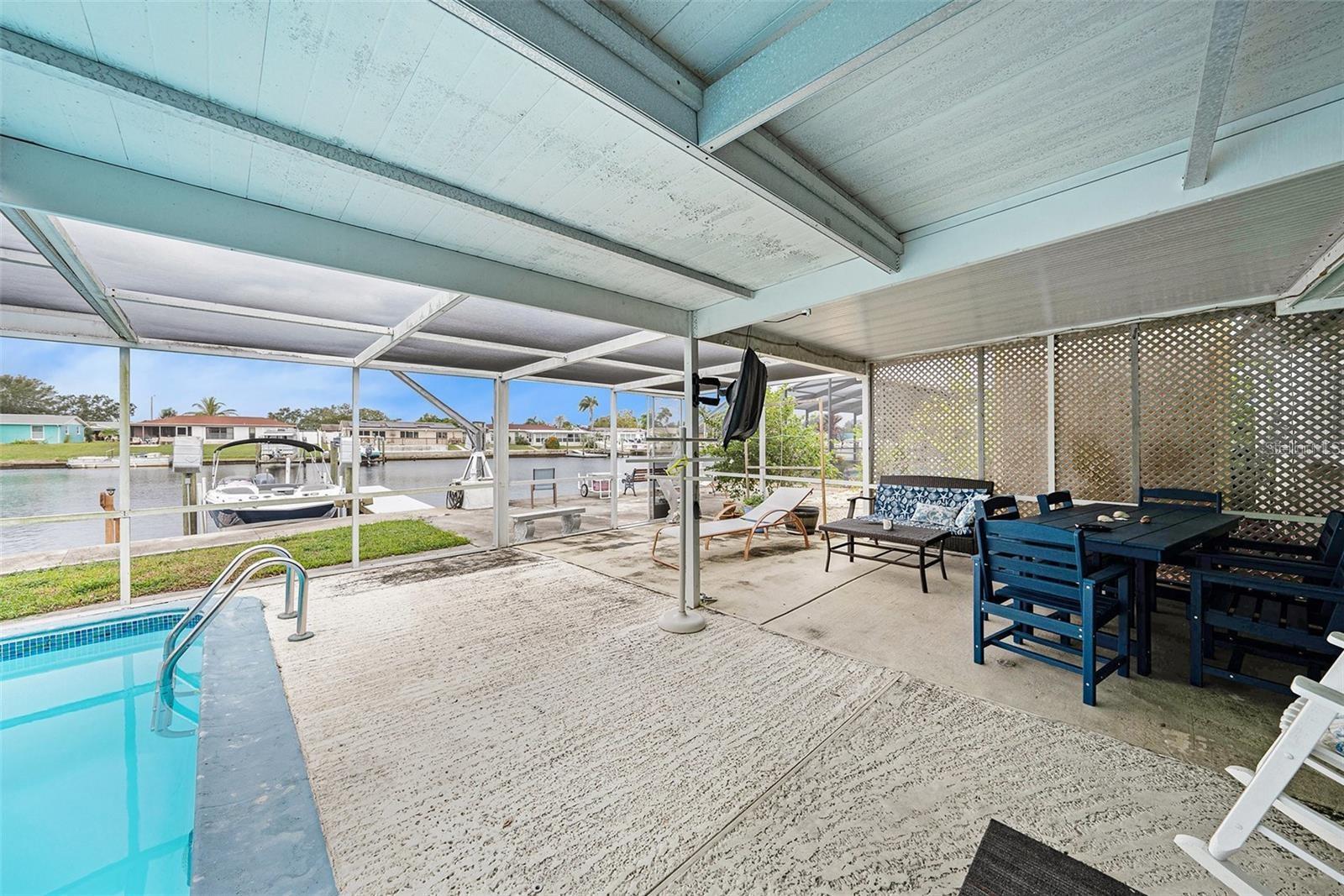 1117 RUSHMORE DR
